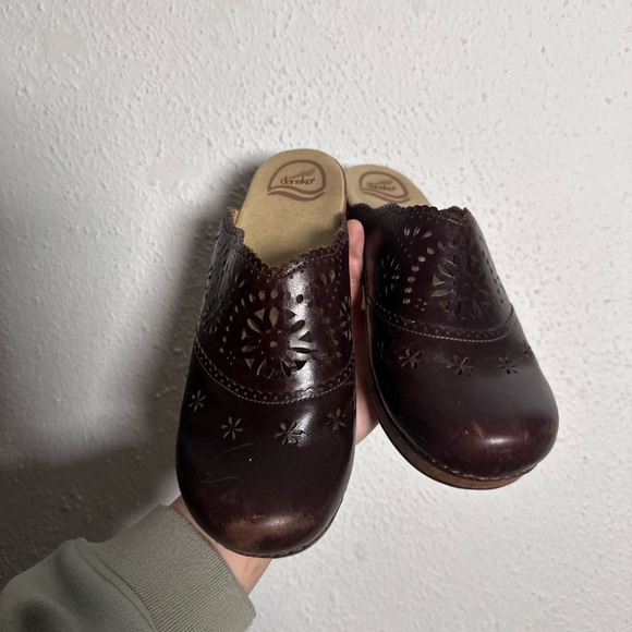 Dansko Shoes - Brown Dansko Leather Clogs with Cutout Design size 40
